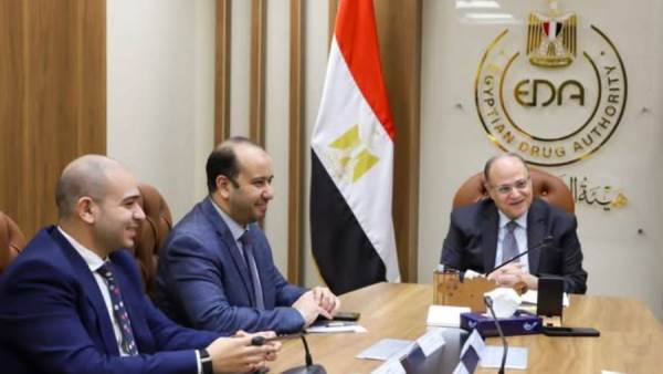 تعاون بين "هيئة الدواء" و"تاكيدا العالمية" لتعزيز البحث العلمي وإتاحة العلاجات المبتكرة
