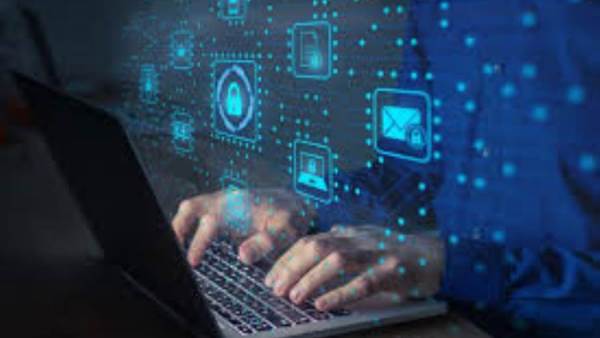  «الحكومة»:لا نية لقطع الإنترنت ليلاً لتوفير الطاقة في مصر 