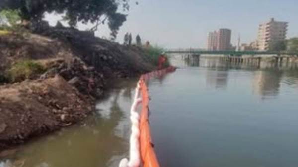 الإسكان: لا تأثير على مياه الشرب نتيجة تسرب بقعة سولار بترعة الإسماعيلية