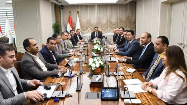 وزير الرياضة يتابع مستجدات استعدادات مصر لاستضافة لدورة الألعاب الأفريقية 2027