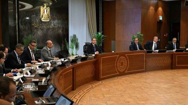 مجلس الوزراء يوافق على مشروع كتاب دوري للوزراء والمحافظين لترشيد الطاقة والوقود