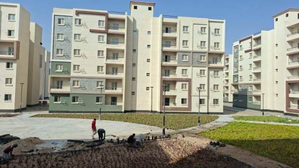 المهندس نادر زعفر: مواصلة أعمال التسوية وشبكة الري بالإسكان المتوسط بمدينة 6 أكتوبر