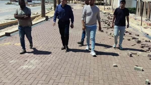 رئيس جهاز القرى السياحية يتفقد أعمال التطوير بالطريق الرئيسي لمدخل مارينا 5