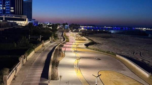 «الإسكان»: تنفيذ أول ممشى ساحلي متكامل يربط مارينا 7 بمارينا 5