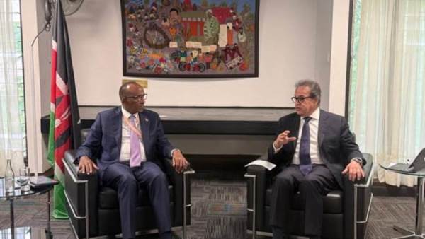 شراكة استراتيجية بين مصر وكينيا في مجال الرعاية الصحية والصناعات الدوائية