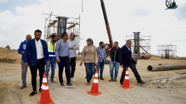 رئيس جهاز السويس الجديدة تتابع تنفيذ كوبري الربط الاستراتيجي والموزع الكهربائي الرئيسي
