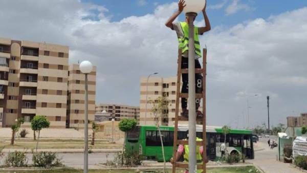 رئيس جهاز حدائق أكتوبر: إستمرار أعمال تطوير ورفع كفاءة منظومة الإنارة بالمدينة