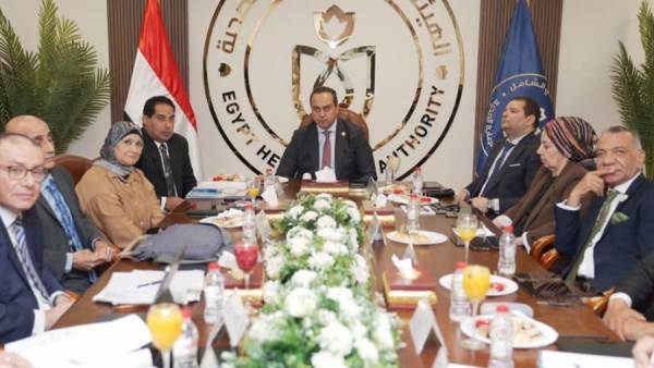 السبكي: تشكيل لجنتي لاستبقاء الكوادر الطبية وزيادة العوائد الدولارية من السياحة العلاجية