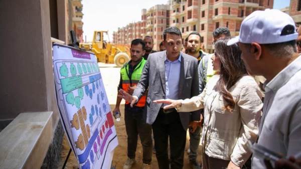 المنشاوي تتفقد أعمال تنفيذ 312 وحدة سكنية بمشروع ديارنا التجمع الثالث
