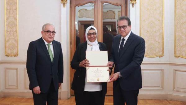 قرار جديد من وزير الصحة بخصوص فرق التمريض بعيادات مدينة نصر