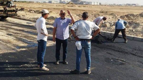  المهندس أحمد عبد الجابر يتفقد أعمال صيانة الطرق بمدينة بني سويف الجديدة