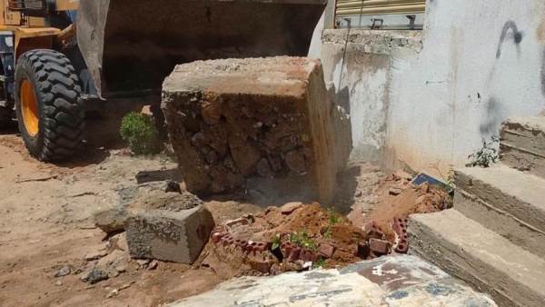 المهندس أحمد محمد عبد الرازق: حملات ميدانية لإزالة المخالفات بحدائق العاشر
