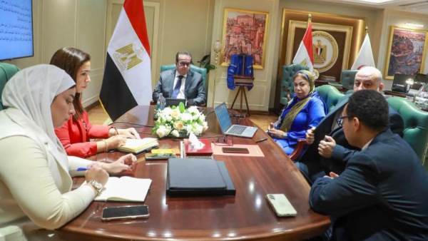 وزير الصحة يبحث ملفات التعاون مع المجلس الوطني للتعليم والابتكار