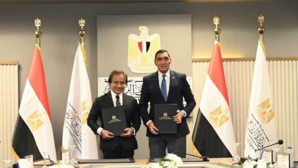 «الشباب» و«مجموعة عز» تطلقان مشروع «بطل من حديد» لرعاية أبطال رفع الأثقال