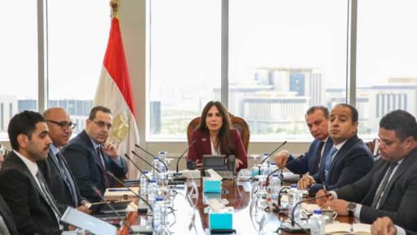 «المنشاوي» تؤكد على أهمية تطوير آليات طرح الفرص الاستثمارية بالمدن الجديدة