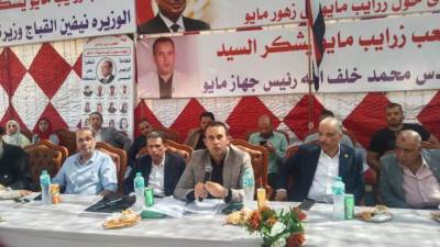 «خلف الله» فى مؤتمر شعبي: هذه إجراءات تسليم وحدات «زهور مايو» للمستحقين