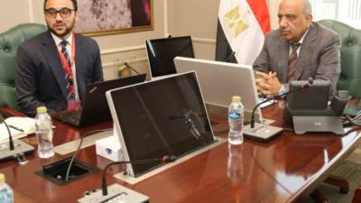 وزير الكهرباء: نستهدف الوصول بمساهمة الطاقة المتجددة إلى 42٪ عام 2030