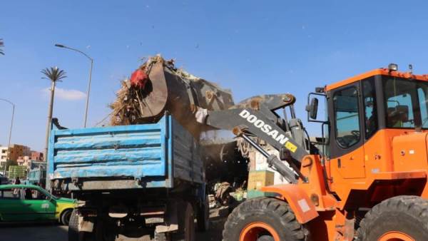 جهاز مدينة السادات يشن حملة مكبرة لإزالة الإشغالات واستعادة المظهر الحضاري